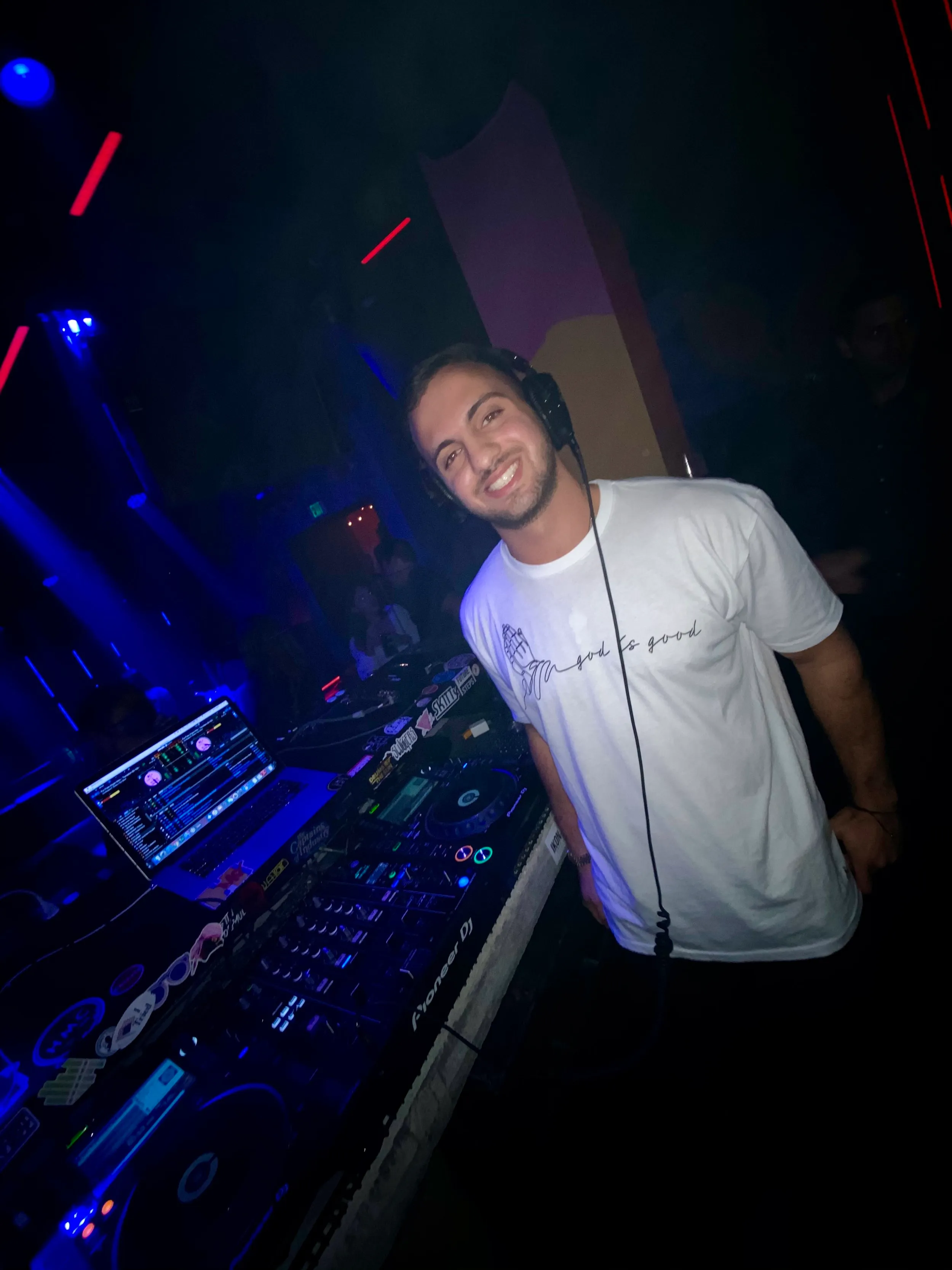 DJ Ben Nigrelli DJing — South Florida DJ, photo 5