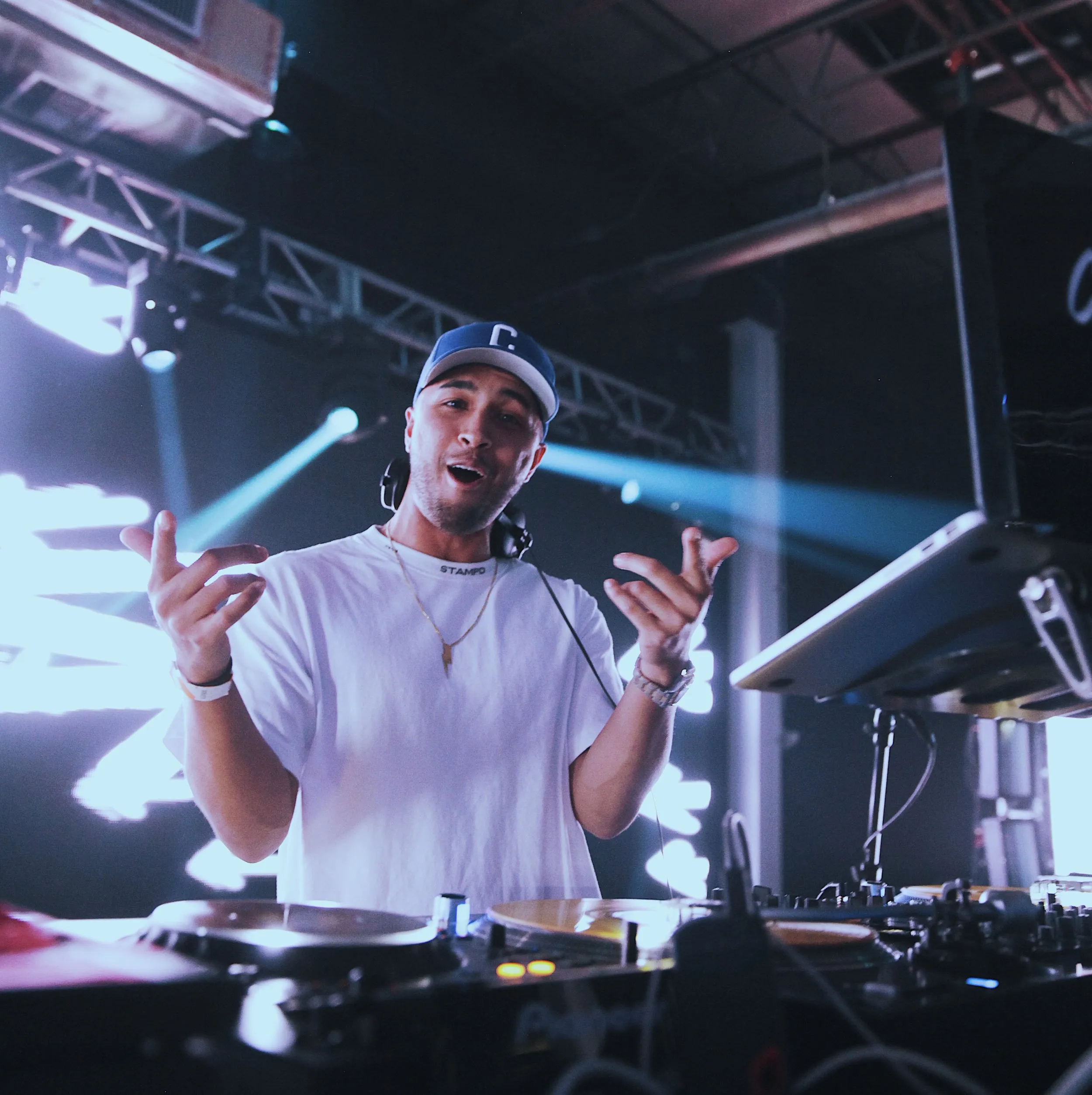 DJ Crespo DJing — Miami DJ, photo 1