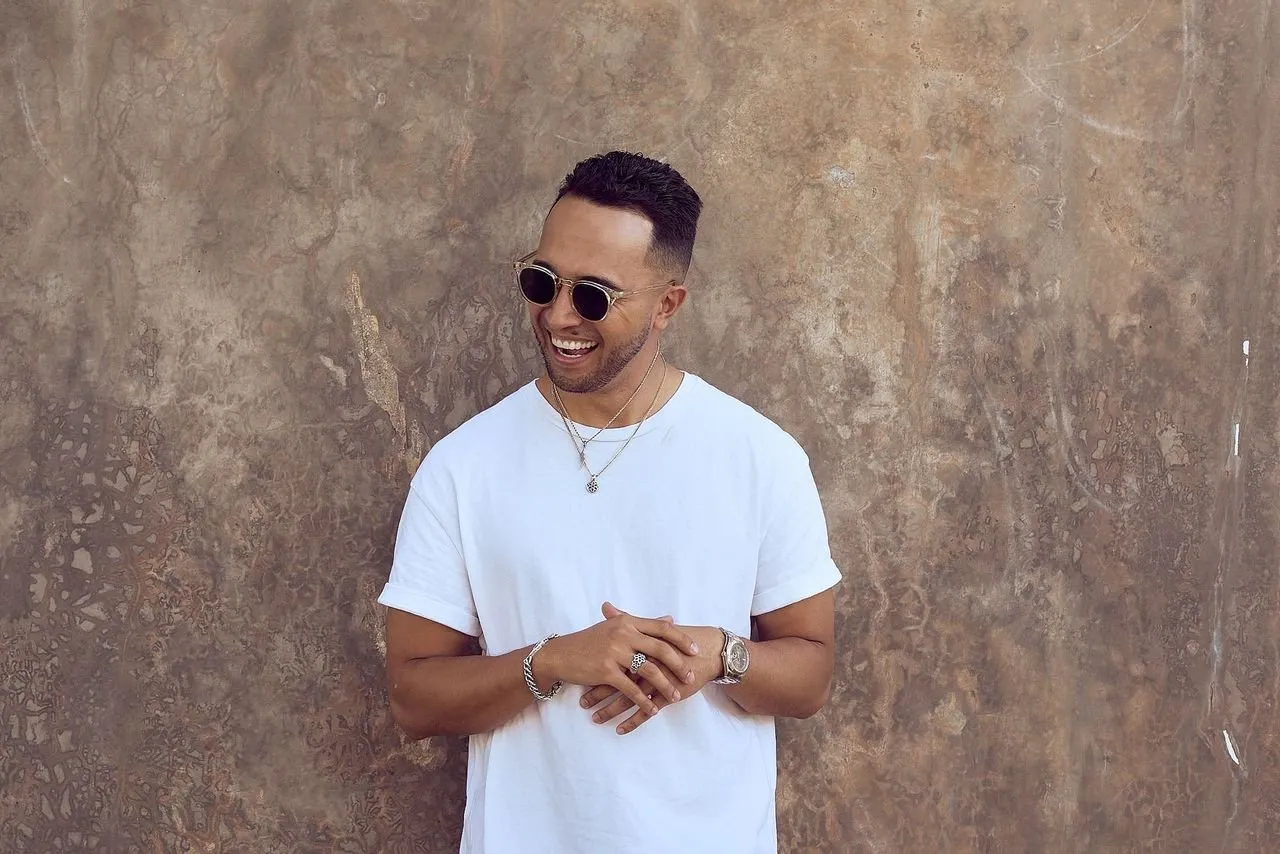 Crespo, DJ — Miami