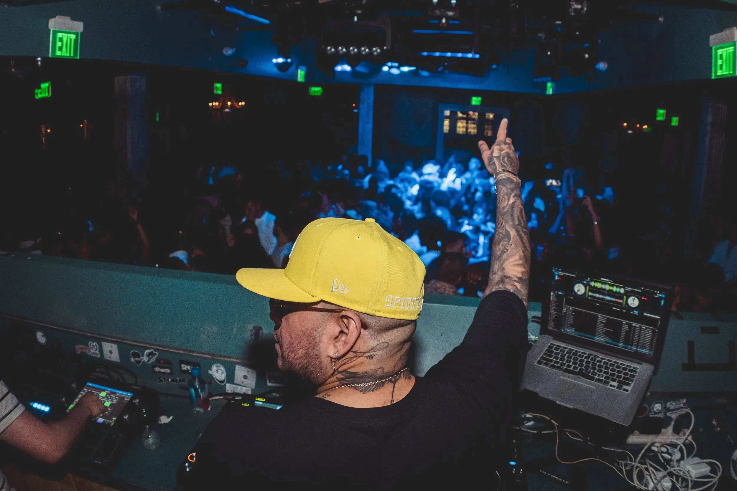 DJ Spiff DJing — Miami DJ, photo 5