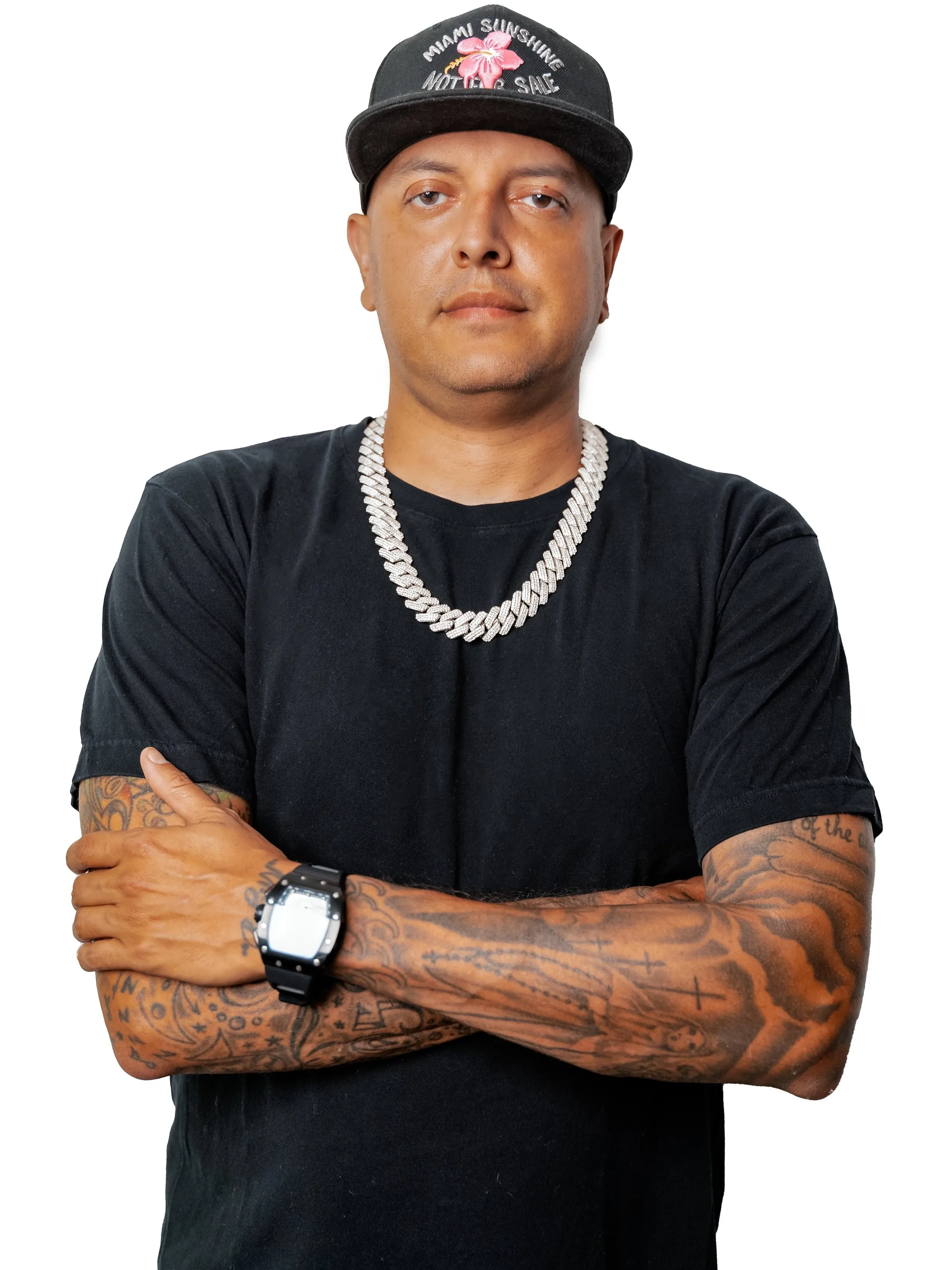 DJ Mr. Mauricio, Miami DJ, performing